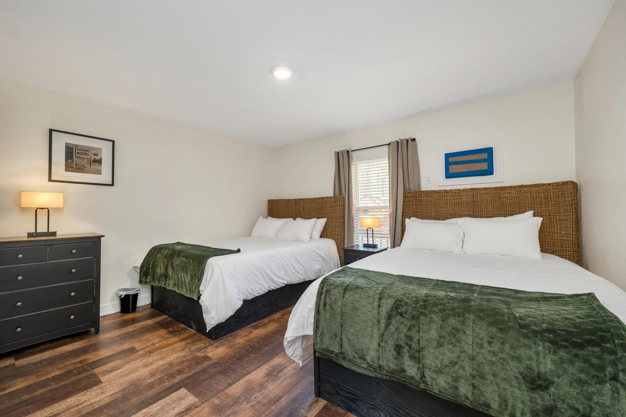The Inn & More Bartlett Bagian luar foto